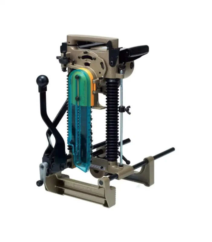 Makita – Lančani rezač za utore 7104L
